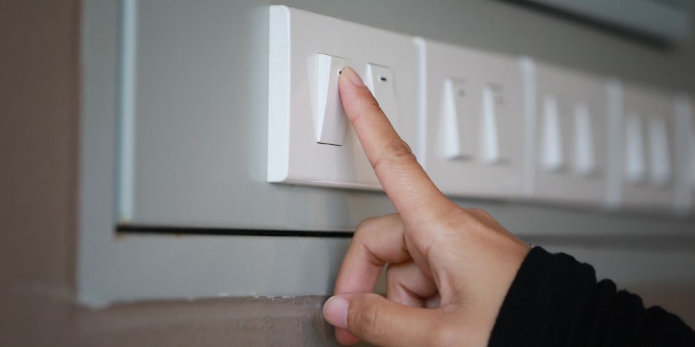 Tắt đèn khi không sử dụng